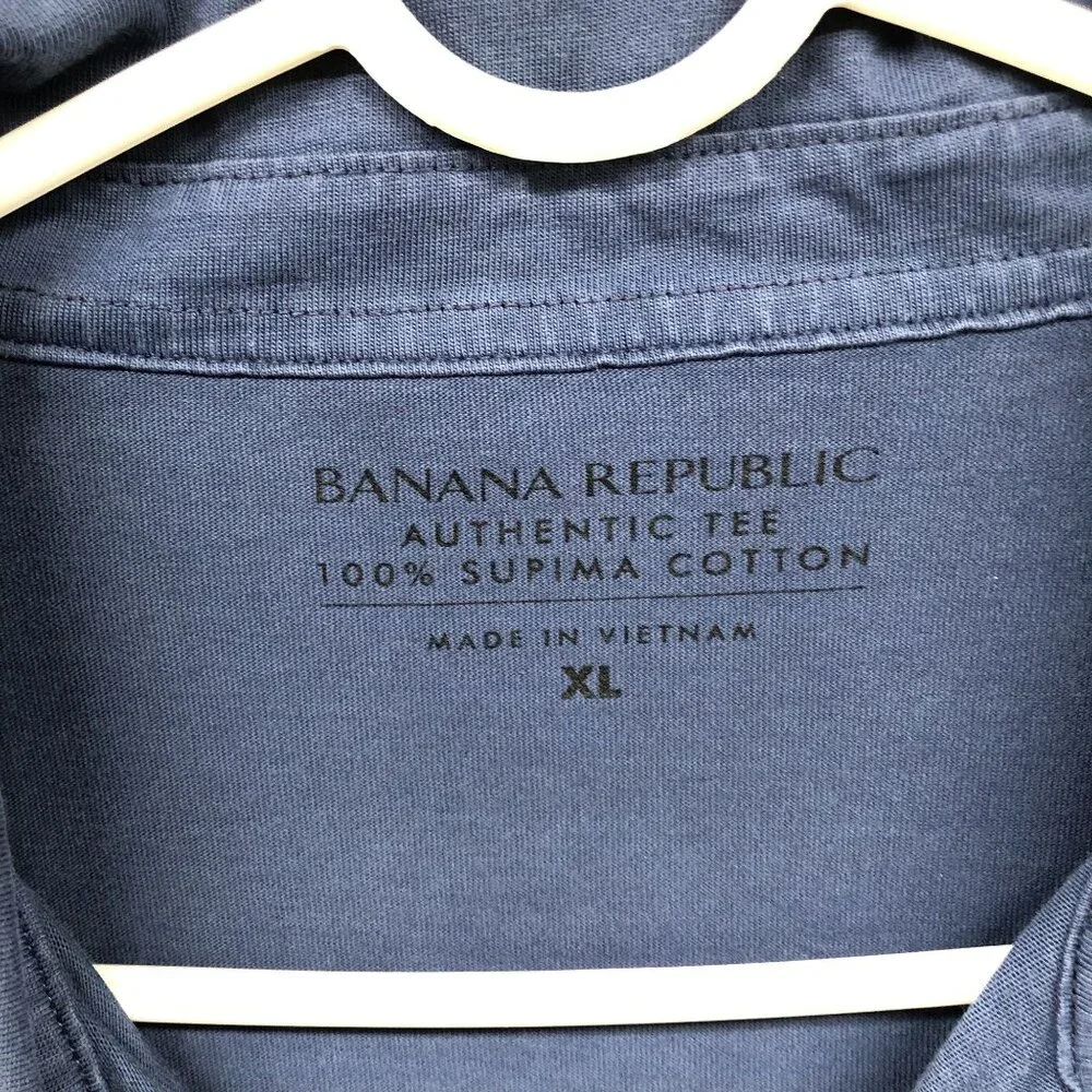 Banana Republic Authentic Tee Mens XL Supima Cotton Blue Short Sleeve‎ Button